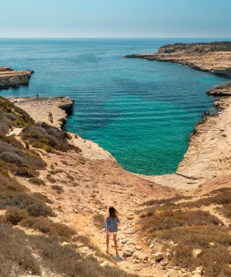 Claire'S Court Apartamento Marsaxlokk Exterior foto